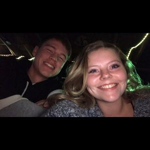 Meet your Posher, Lexi